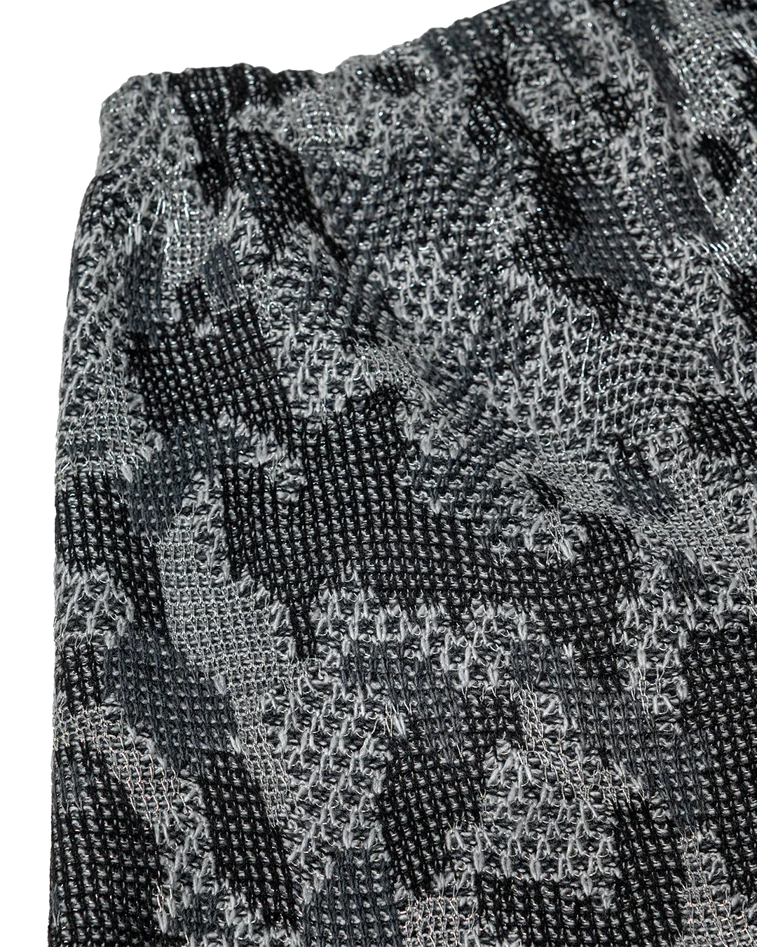 SILVER FRAGMENTS SHORTS