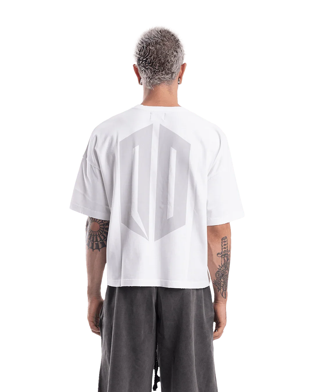 GREY ON WHITE BOXY TEE