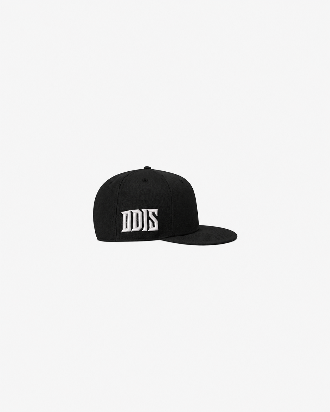 WHITE ON BLACK FITTED LOGO CAP