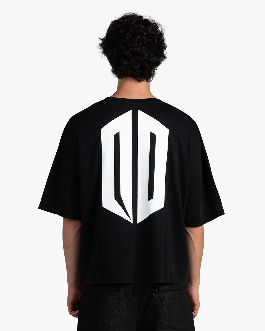 WHITE ON BLACK BOXY TEE