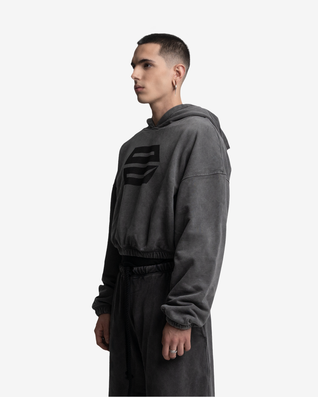 HEAVY-WEIGHT WASHED GREY REVERSE LOGO HOODIE
