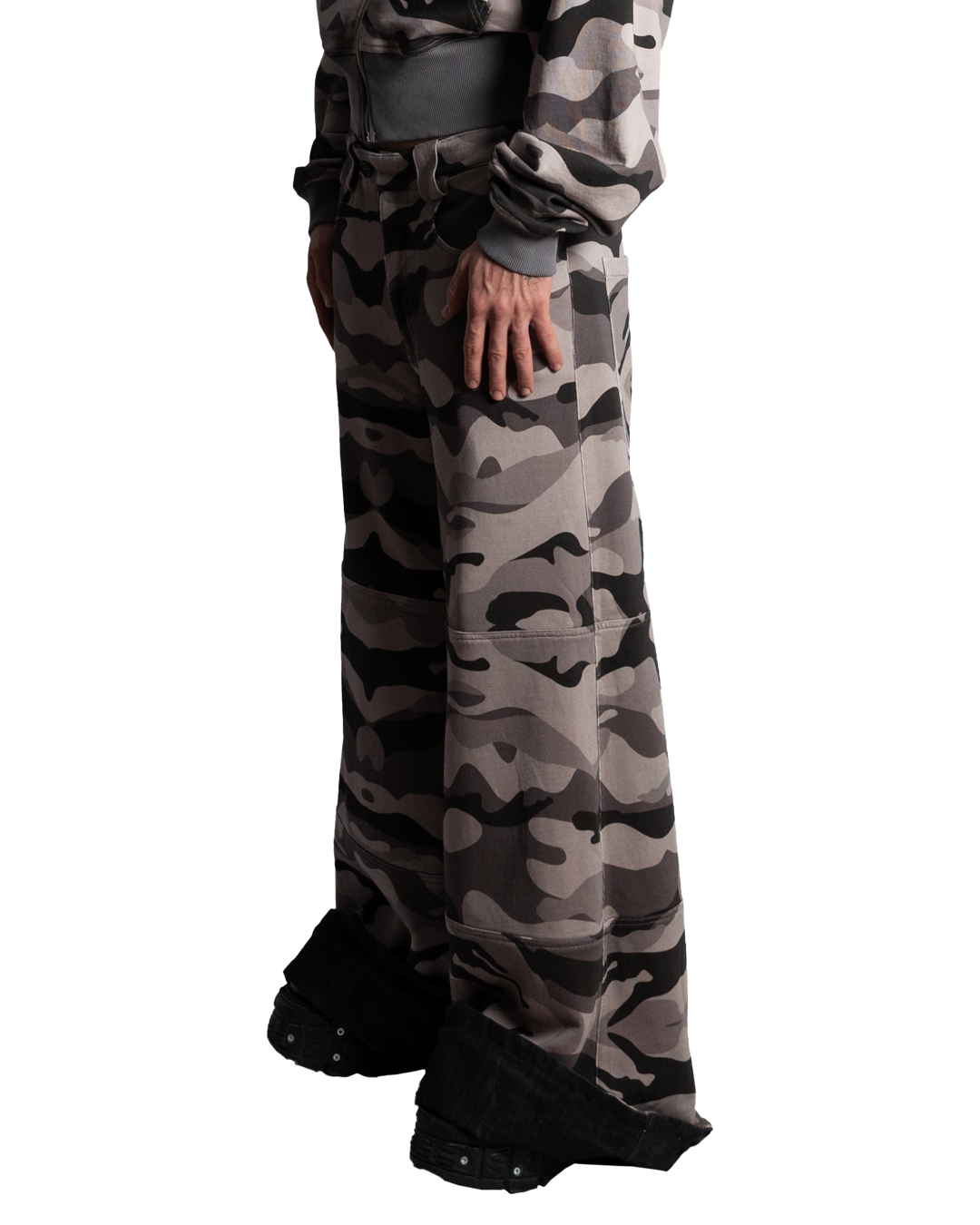 CAMO/DENIM REVERSIBLE PANTS – ODIS