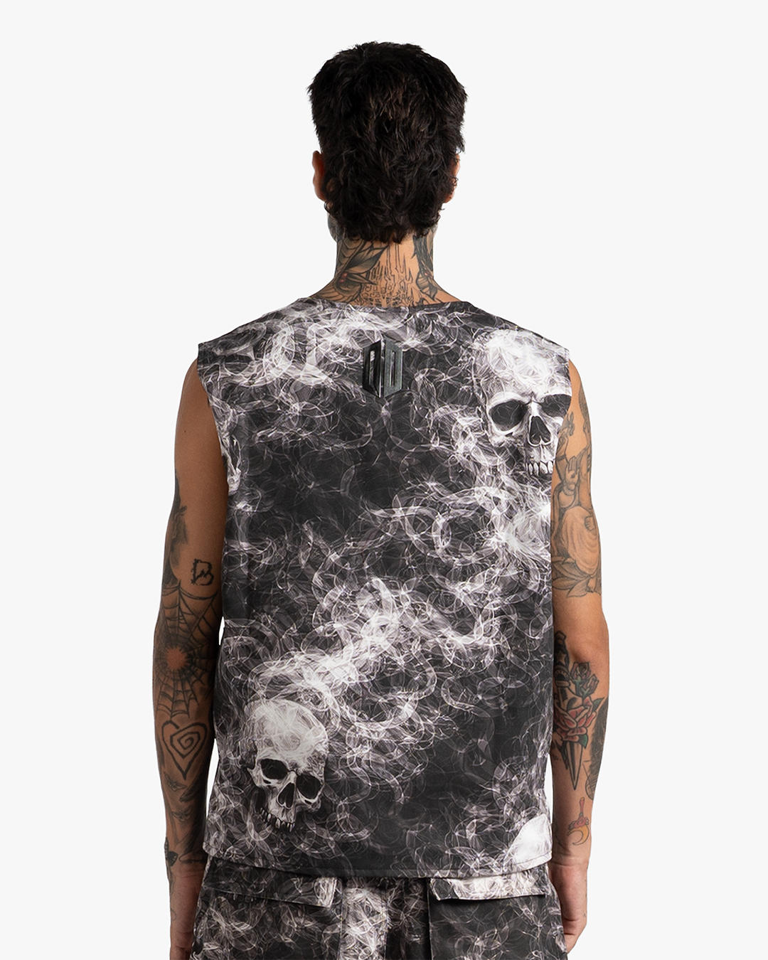 SKULL &amp; SMOKE AOP ZIP VEST