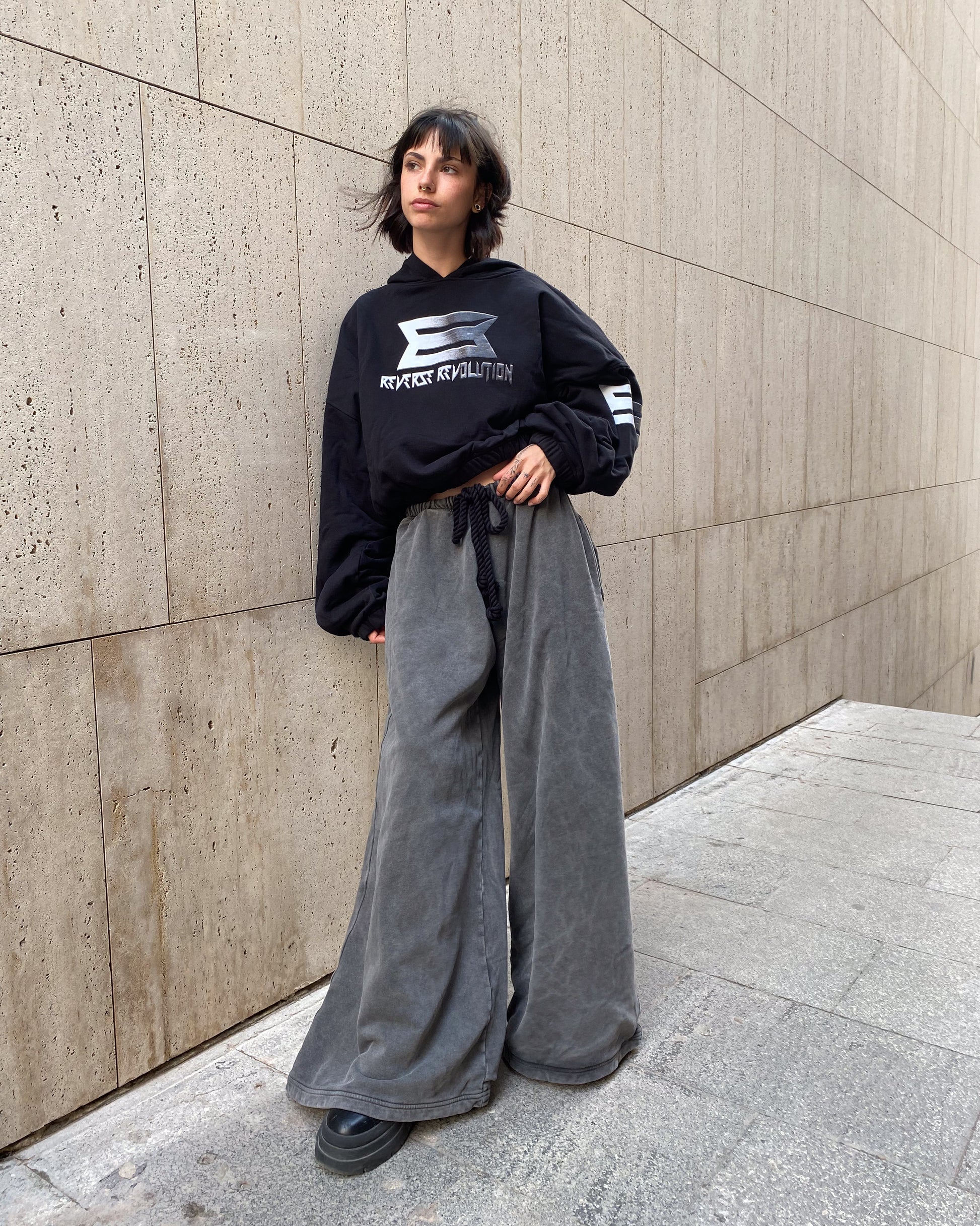HEAVY-WEIGHT WASHED GREY SWEATPANTS